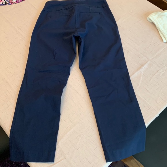 🦋 INC capri pants stretch- navy blue size 6 - Picture 4 of 6